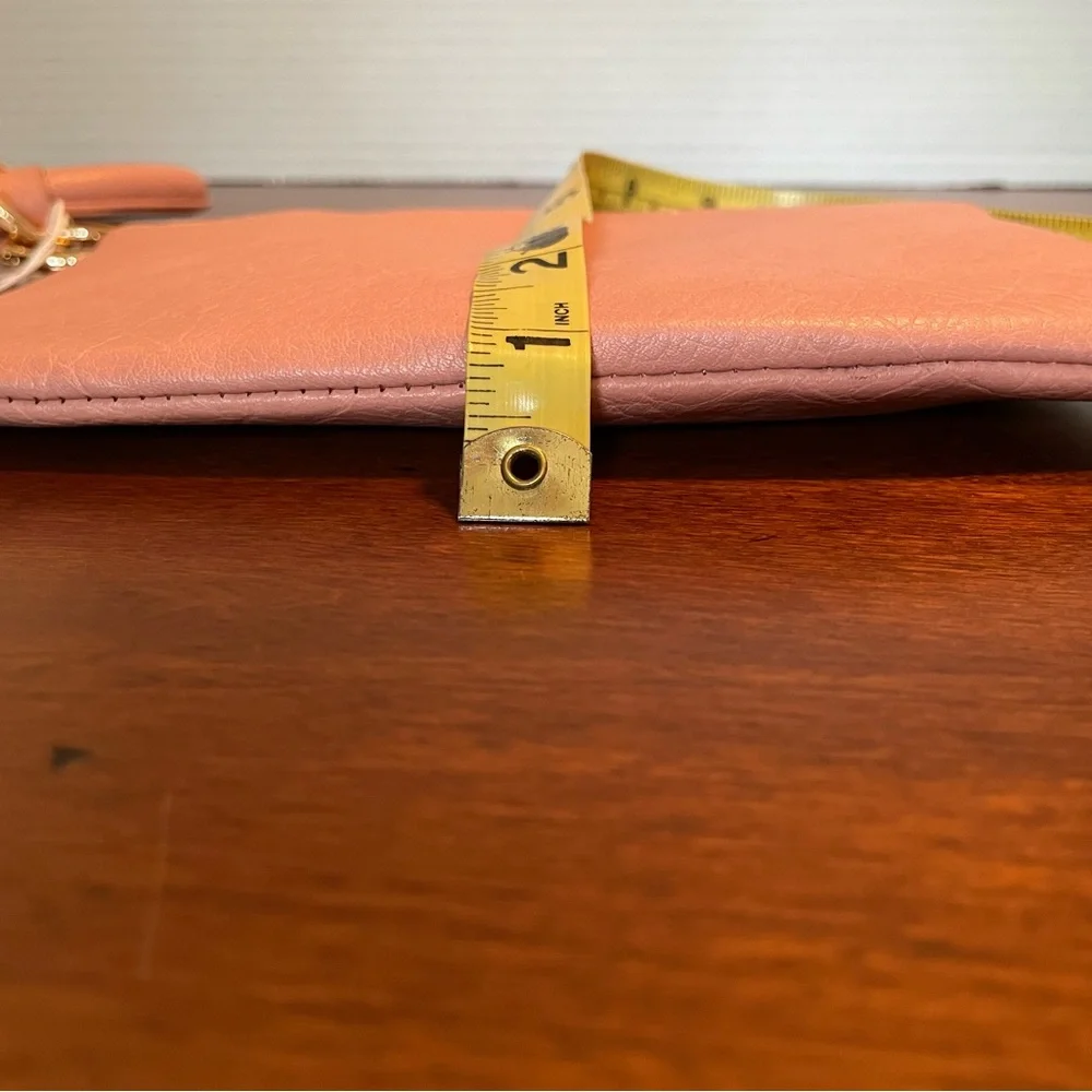 Vegan Leather Wristlet. Purse Lux Brand. Pinky Blush Color. NWT - Picture 7 of 8
